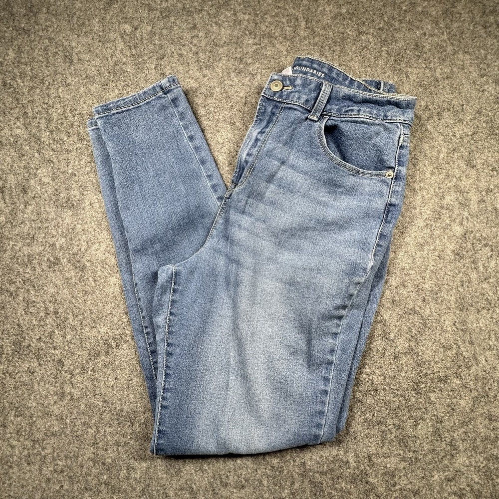 No Boundaries Women's Jeans Size 13 Skinny Light Wash Slim Fit Blue Denim